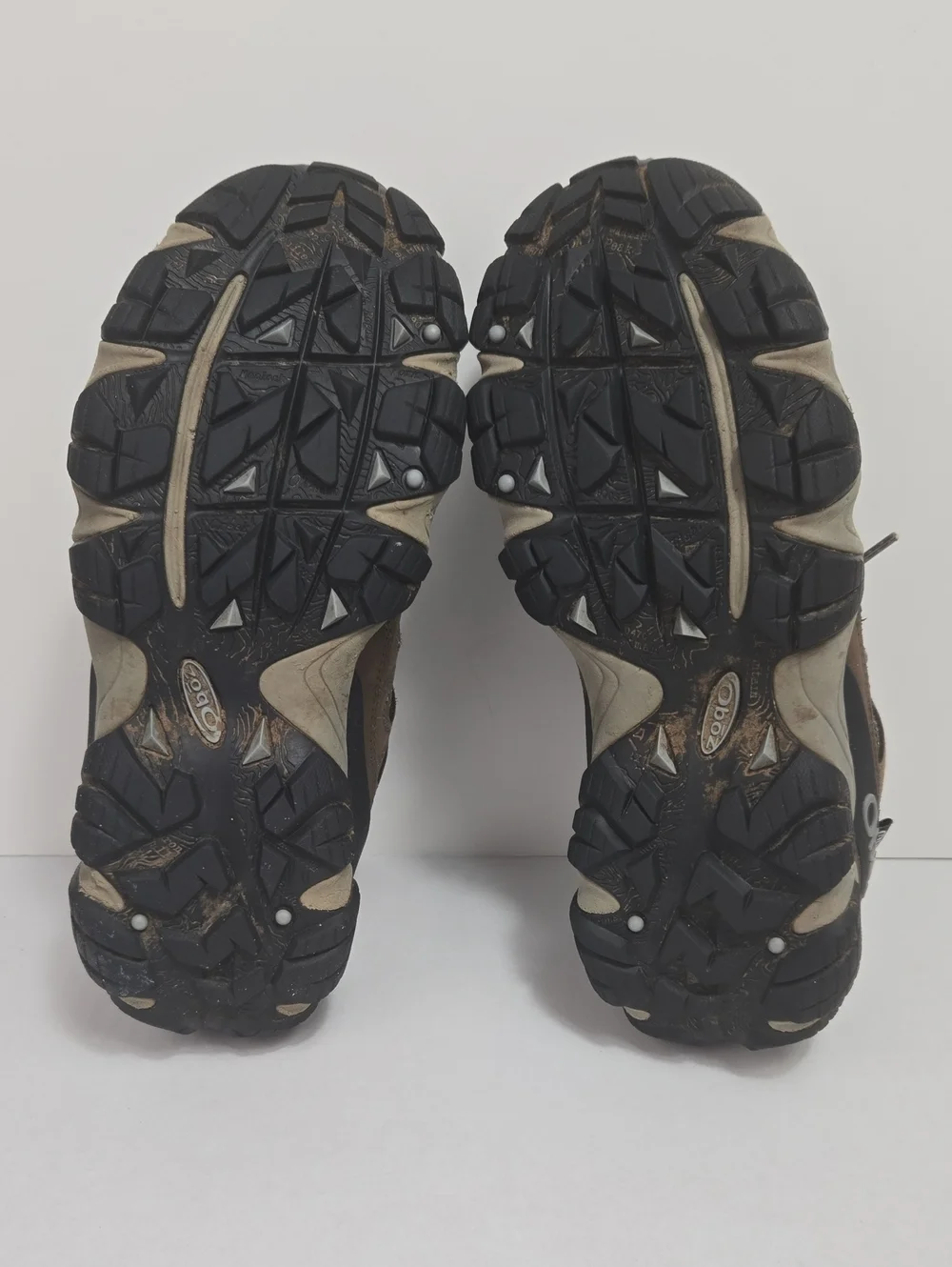 Oboz sawtooth ii low womens Sz 9.5 Waterproof Leather Hiking Shoes Brown.